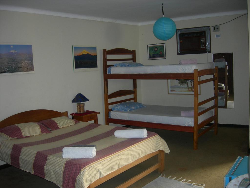 Hostal Los Aventureros Santa Cruz de La Sierra Cameră foto