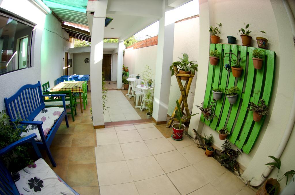 Hostal Los Aventureros Santa Cruz de La Sierra Exterior foto